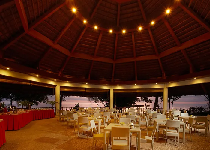 Bluewater Resort Sumilon Island