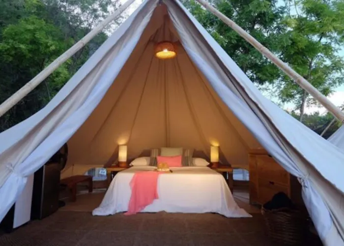Bluewater 4* Sumilon Island