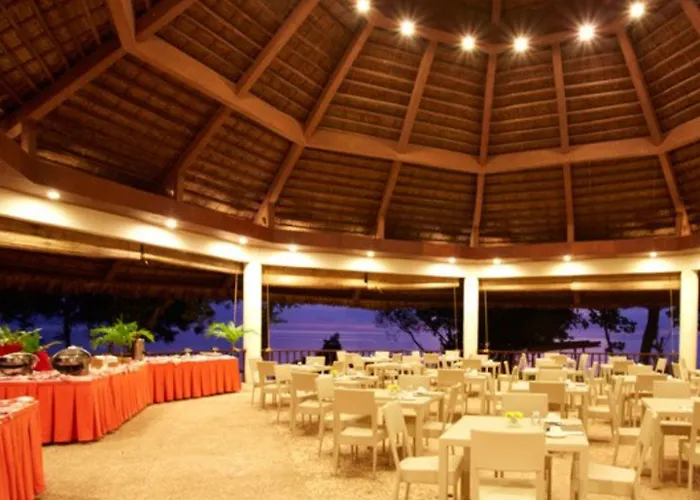 Resort Bluewater Sumilon Island